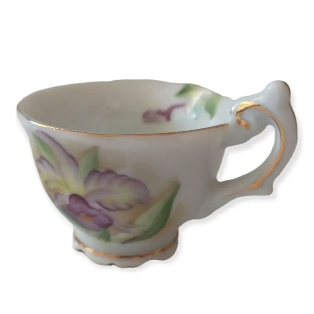 MINI Demitasse Floral Tea Cup Porcelain Air‎ Plants Succulents Violets Diorama